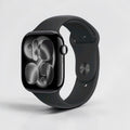 Apple Watch Series 11 – Jet Black, מארז אלומיניום